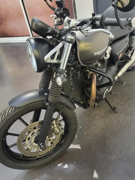 SPEED TWIN 900