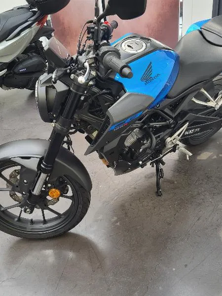 CB 125