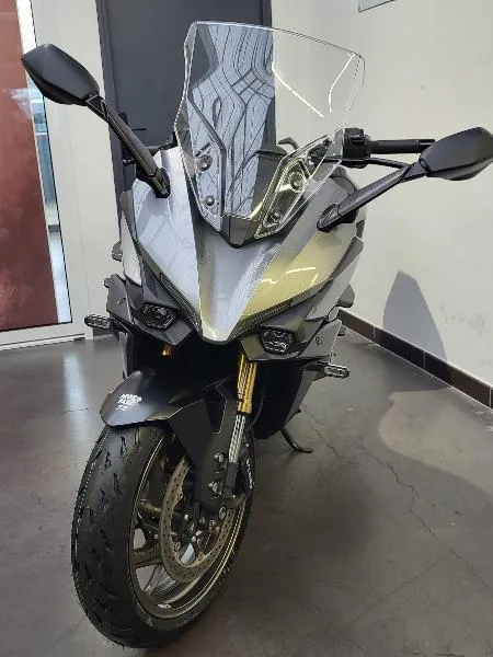 GSXS 1000 GT