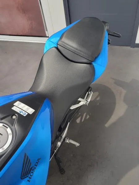 CB 125