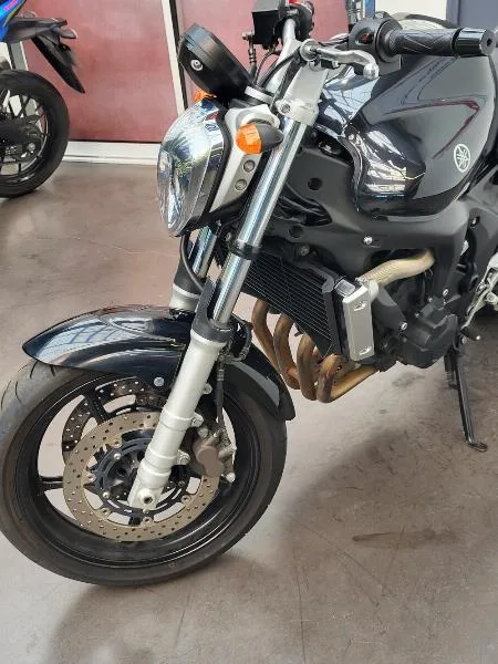 FZ6 