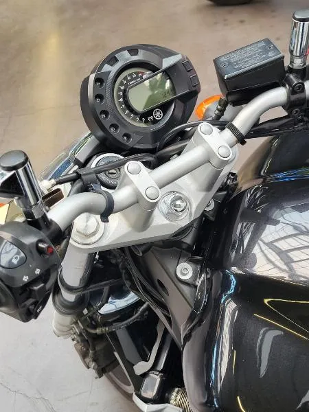 FZ6 