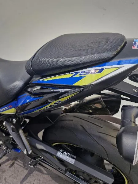 GSXS 750