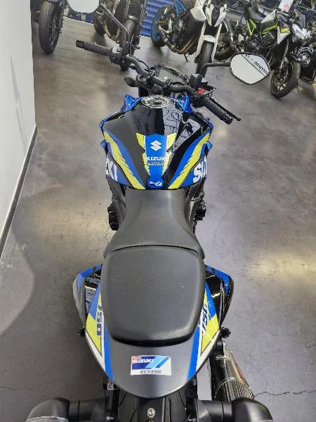GSXS 750