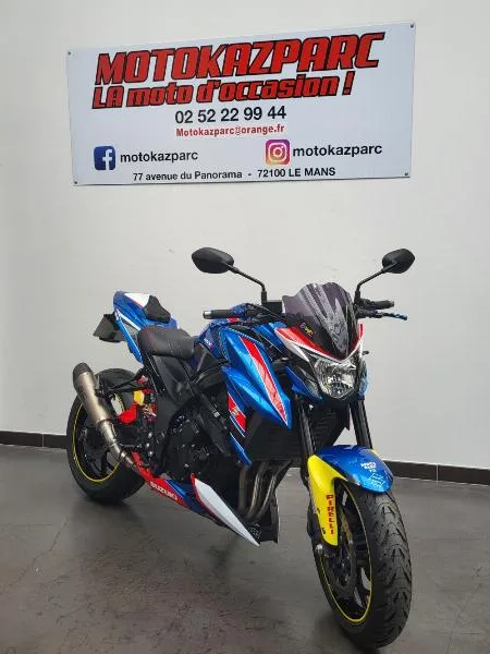 GSXS 750