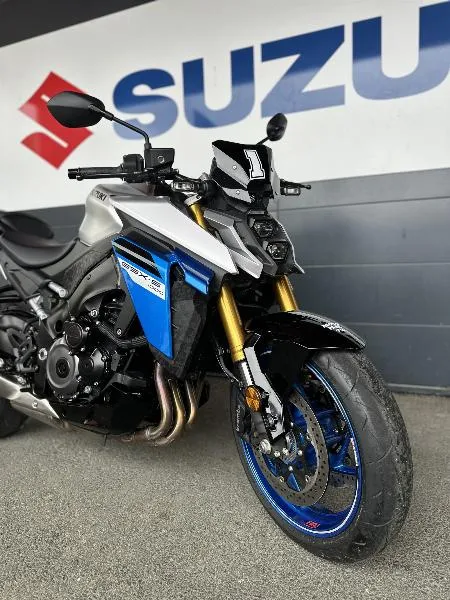GSXS 1000