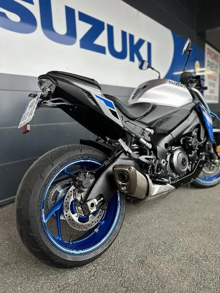 GSXS 1000