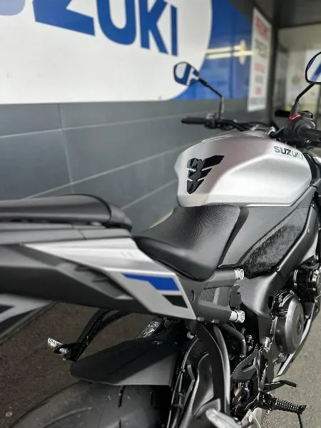 GSXS 1000