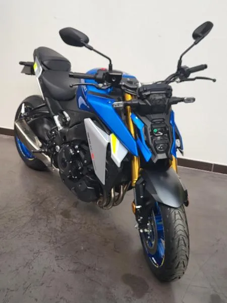 GSXS 1000