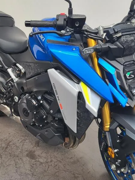 GSXS 1000