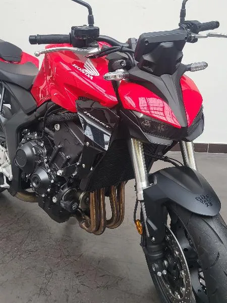 CB 1000 Hornet