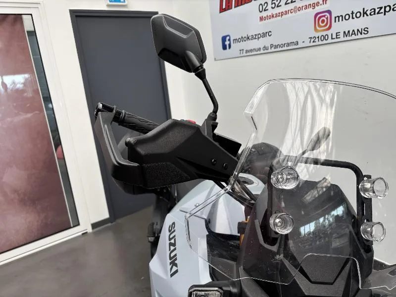 VSTROM 800 DE A2