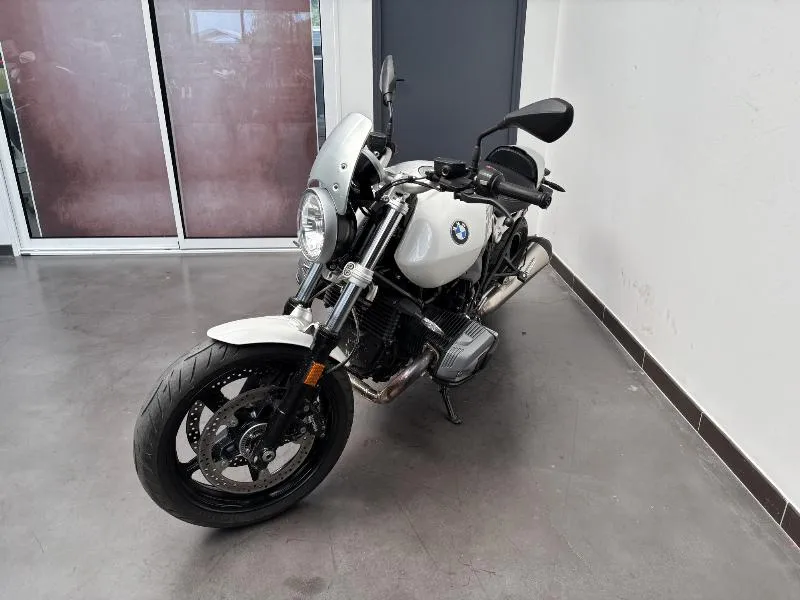 R NineT PURE