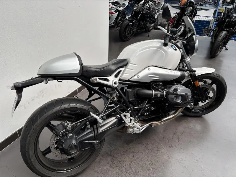 R NineT PURE