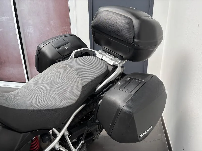 DL VSTROM 1000