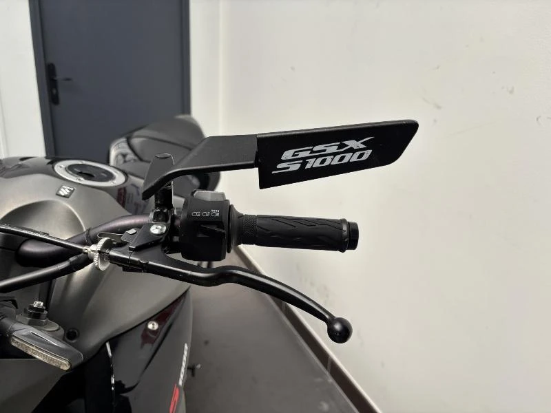 GSXS 1000