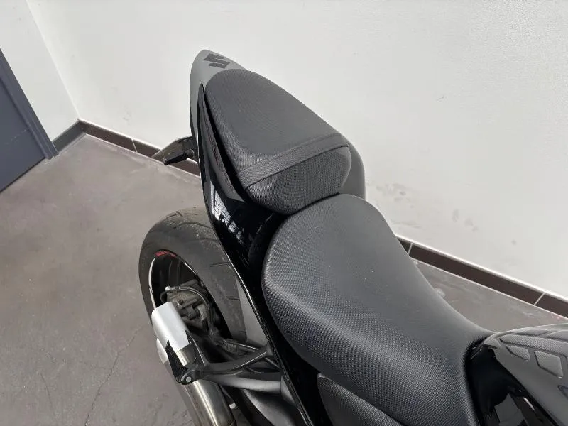 GSXS 1000