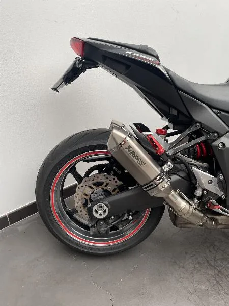 Z 1000