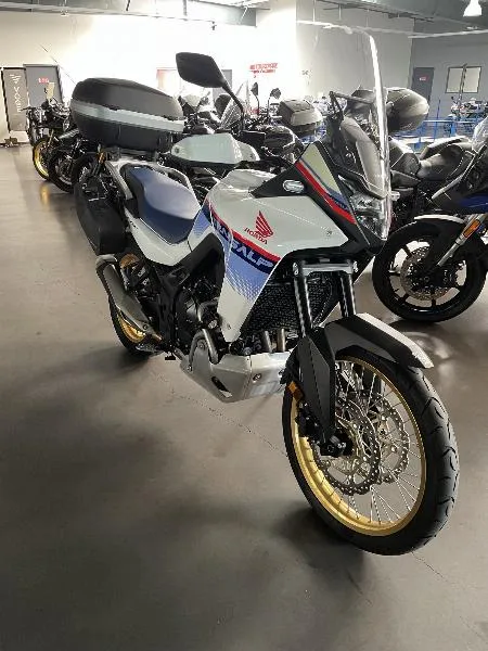 TRANSALP 750