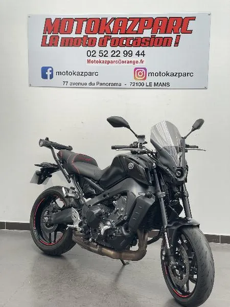 MT09