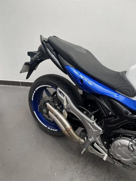 GLADIUS 650