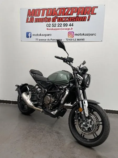 ac 300