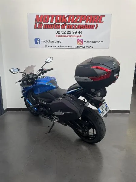 GSXS 1000 F