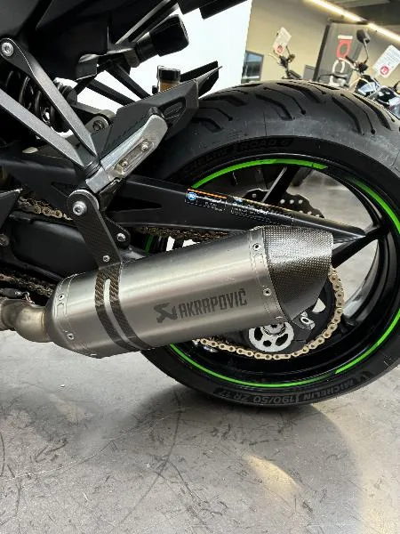 Z 1000 SX