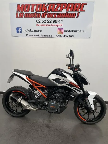 125 DUKE ABS