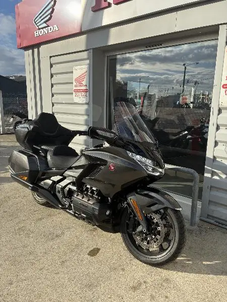 GL 1800 GOLDWING TOURING DCT
