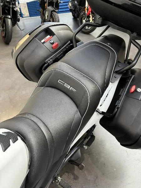 CBF 1000 FA