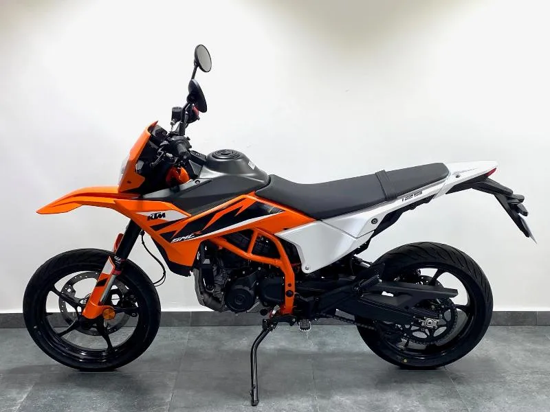 125 SMCR