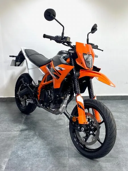125 SMCR