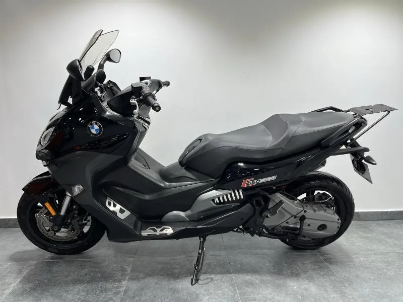 C 650 SPORT