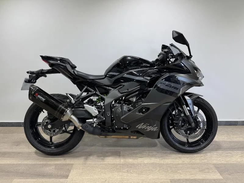 Ninja ZX4RR 2026