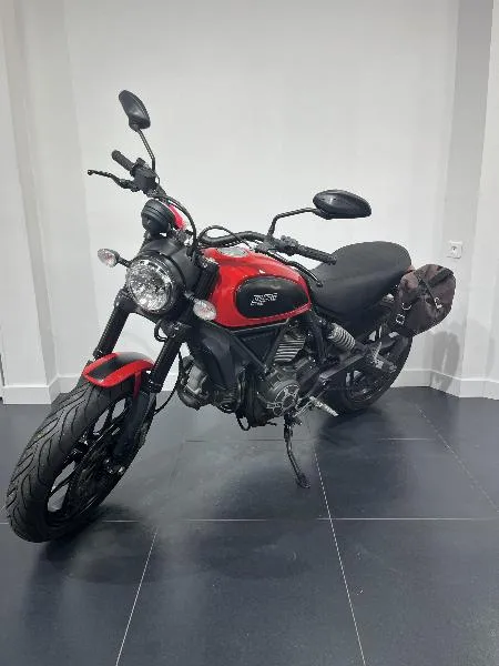 SCRAMBLER ICON