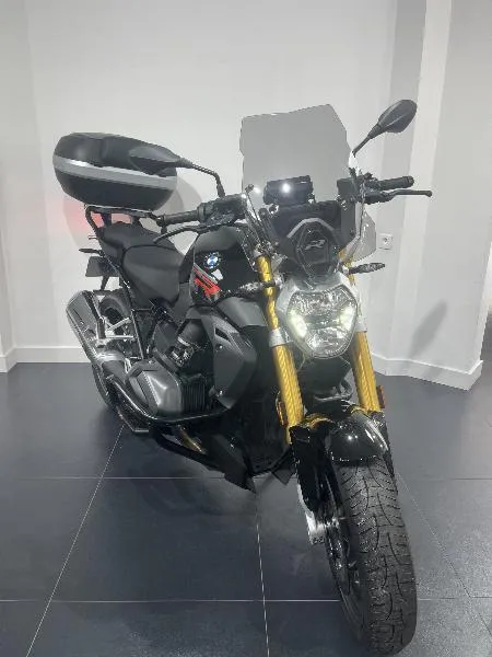 R 1250 R