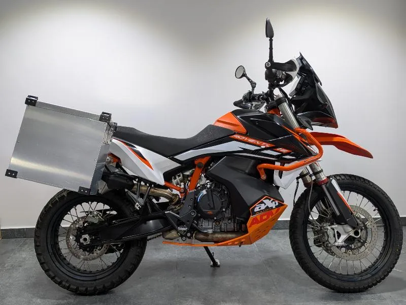 890 ADVENTURE R 2022
