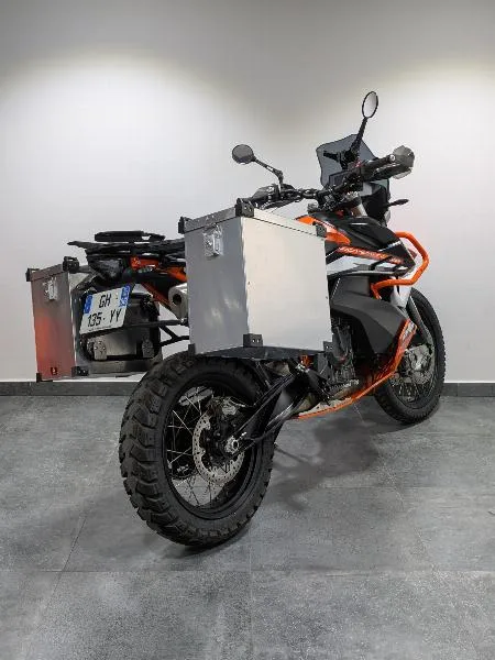 890 ADVENTURE R