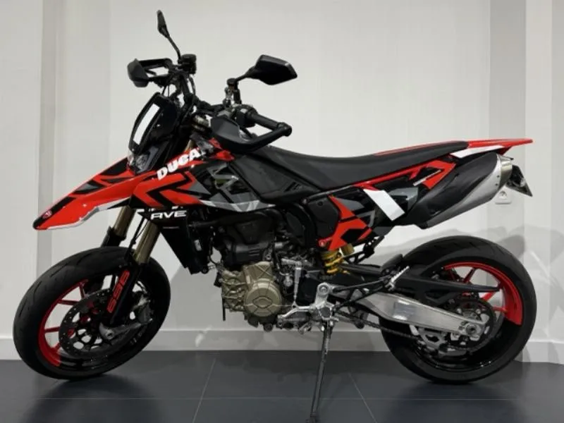 HYPERMOTARD 698 RVE
