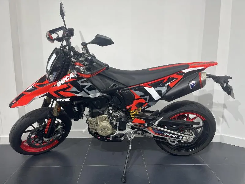 HYPERMOTARD