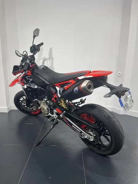 HYPERMOTARD
