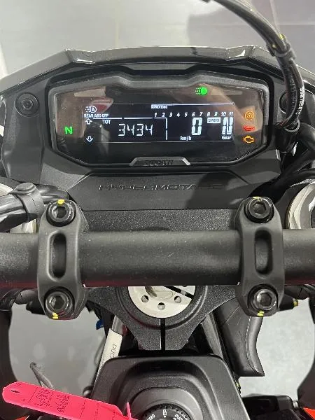 HYPERMOTARD