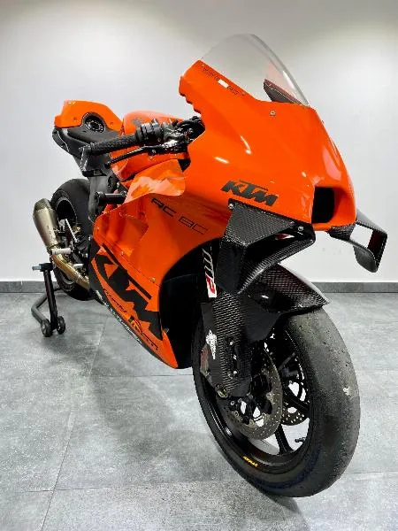 RC 8C