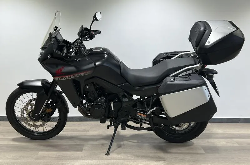 TRANSALP 750