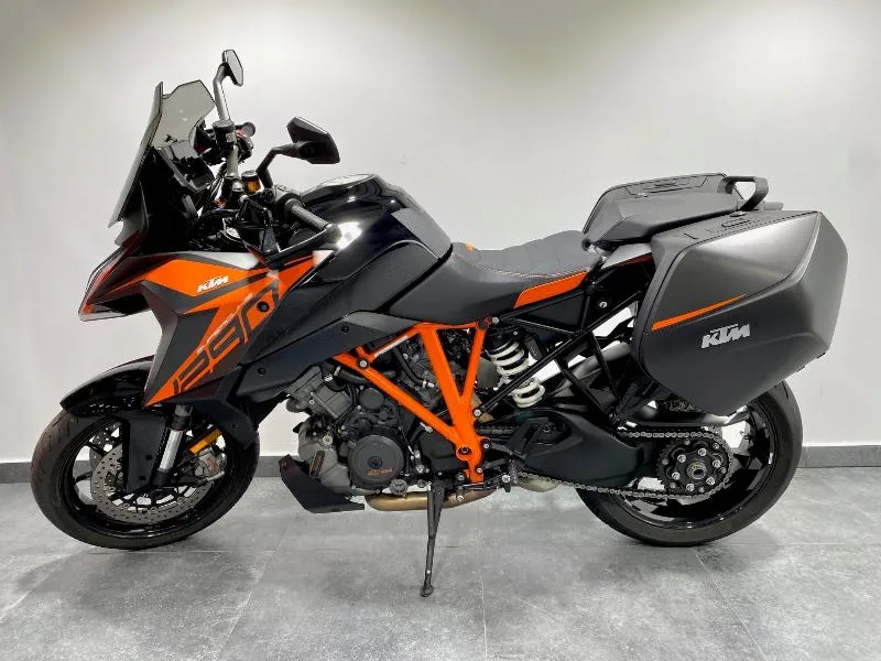 1290 SUPER DUKE GT