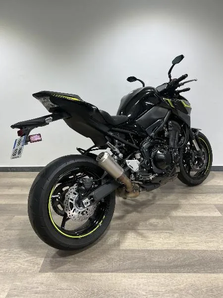 Z 900