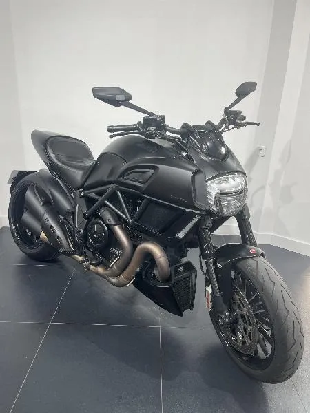 Diavel 1200