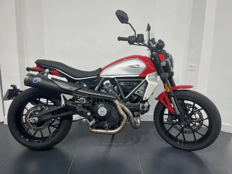 SCRAMBLER ICON