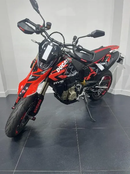HYPERMOTARD 698 RVE